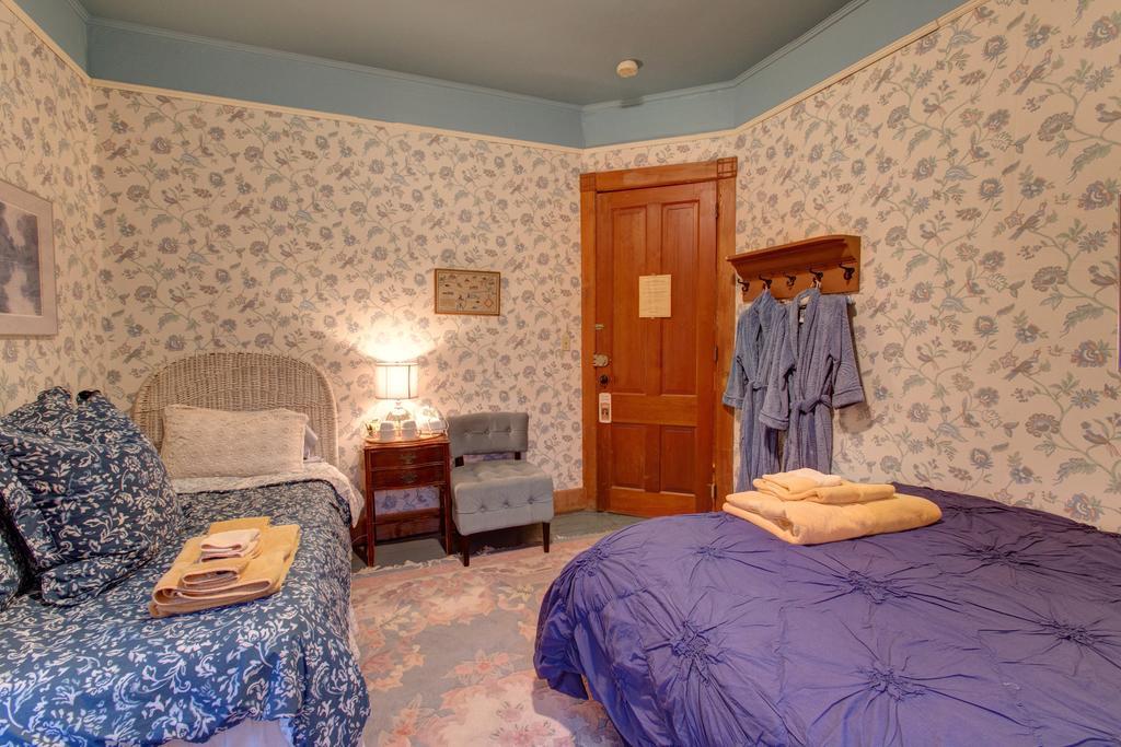 Margaretville Mountain Inn B&B Экстерьер фото
